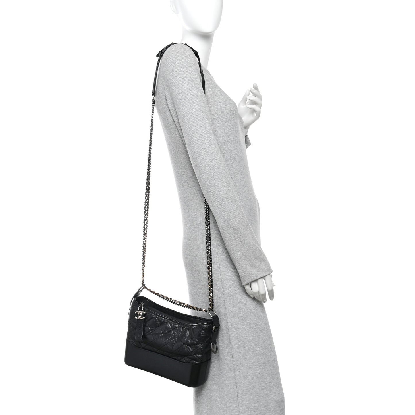 Aged Calfskin Quilted New Medium Gabrielle Hobo Black