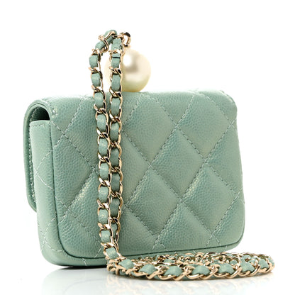 Chanel Iridescent Caviar Quilted Pearl On Top Coin Purse With Chain Light Green 3 of 9