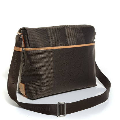 Louis Vuitton Damier Geant Loop Messenger Bag Terre 3 of 7