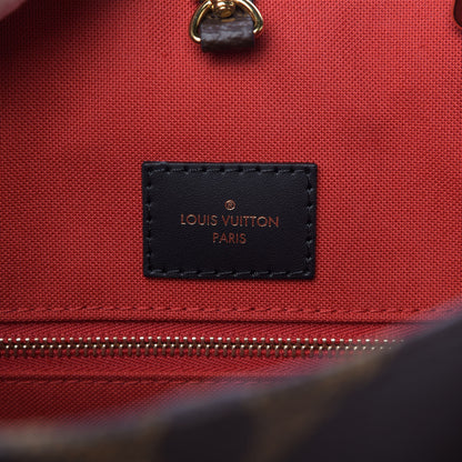 Louis Vuitton Reverse Monogram Giant Onthego MM 8 of 9