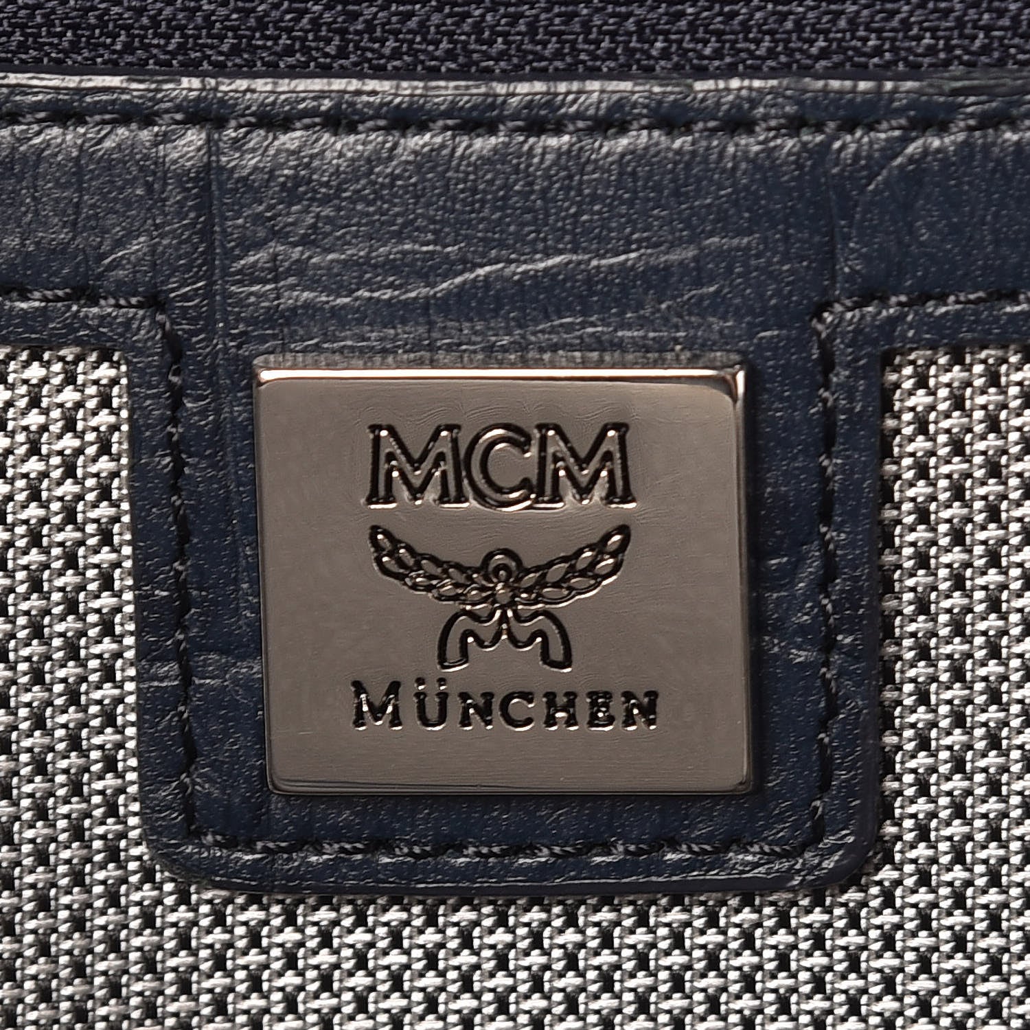 MCM Calfskin Crocodile Embossed Large Luxus Backpack Blue 11 of 24