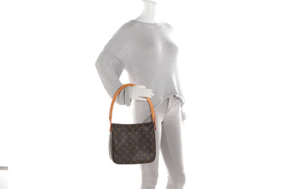 Louis Vuitton Monogram Looping MM 2 of 7