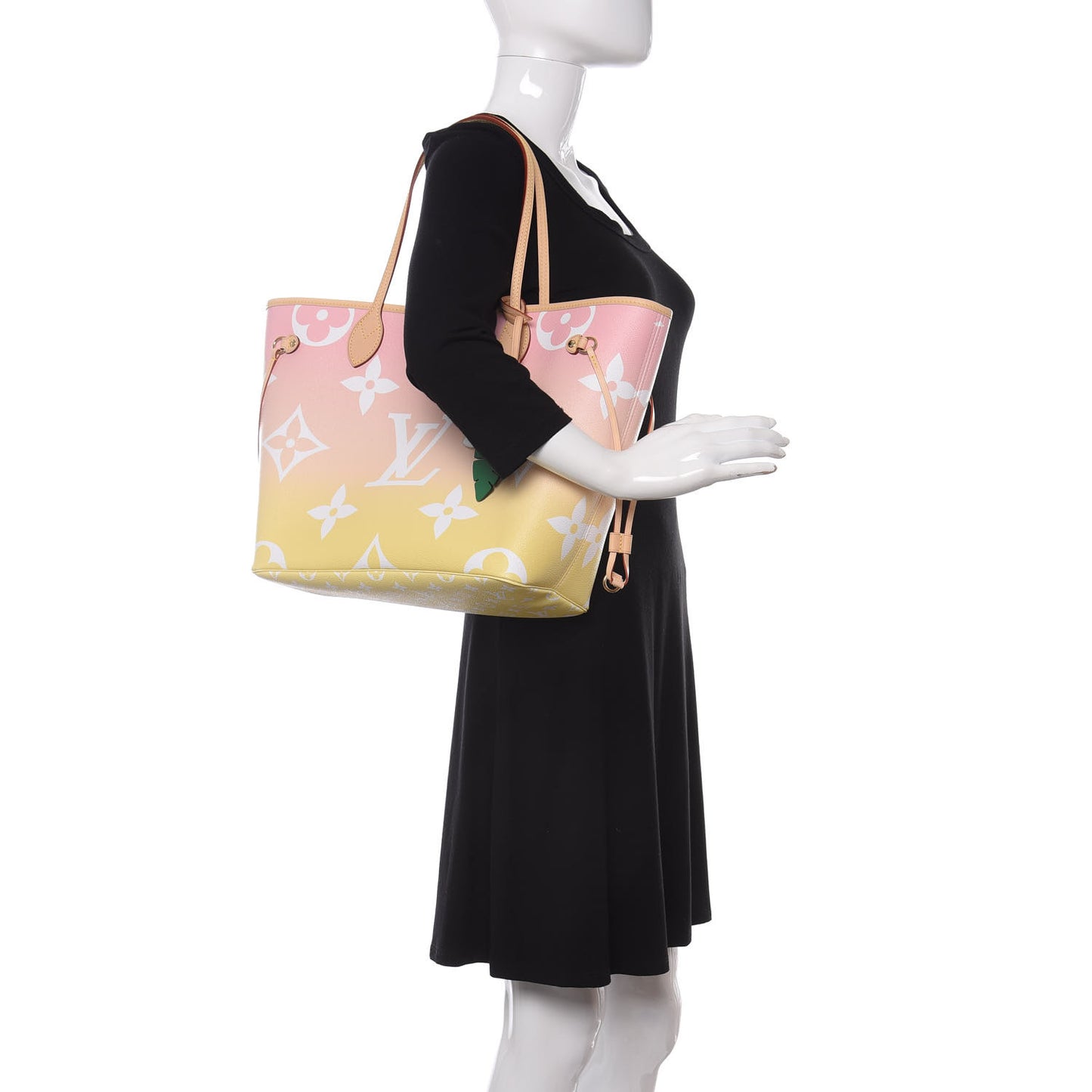 Monogram Giant By The Pool Neverfull MM Light Pink