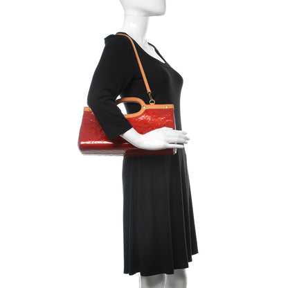 Louis Vuitton Vernis Roxbury Drive Pomme D'Amour 2 of 13