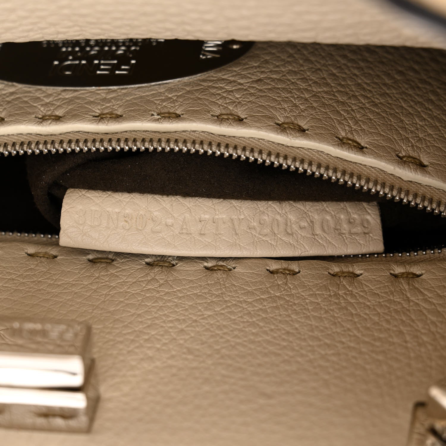 Fendi Cuoio Romano Selleria Medium Peekaboo Iconic Essentially Satchel Paglia Latte Mou 8 of 11