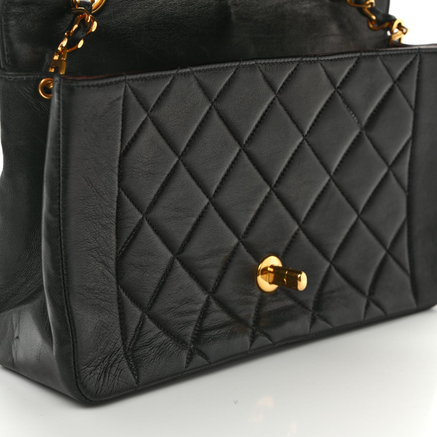 Lambskin Quilted Medium Single Flap Black