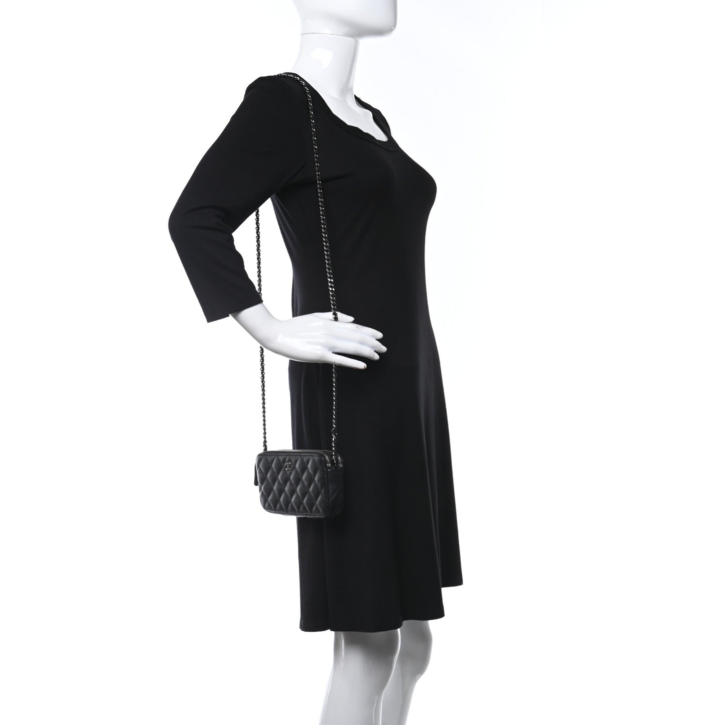 Iridescent Caviar Quilted Small Clutch With Chain Black