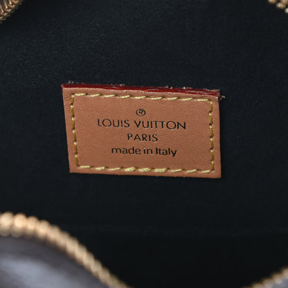 Louis Vuitton Reverse Monogram Giant Boite Chapeau Souple 6 of 12