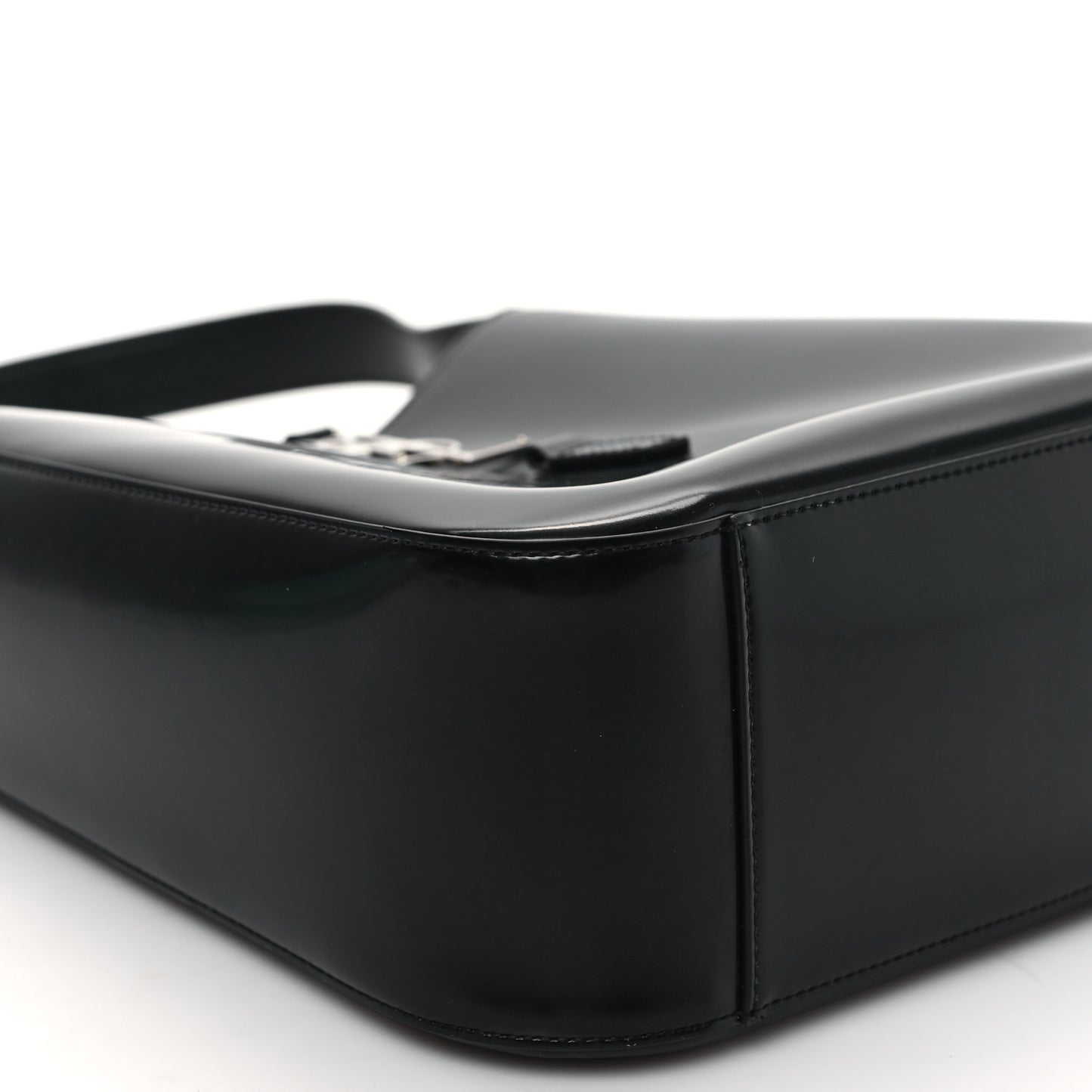Patent Small Le 5 A 7 Supple Hobo Black