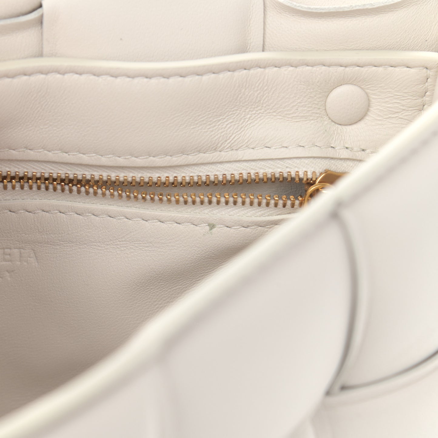 Lambskin Maxi Intreccio Padded Chain Cassette Crossbody Bag White