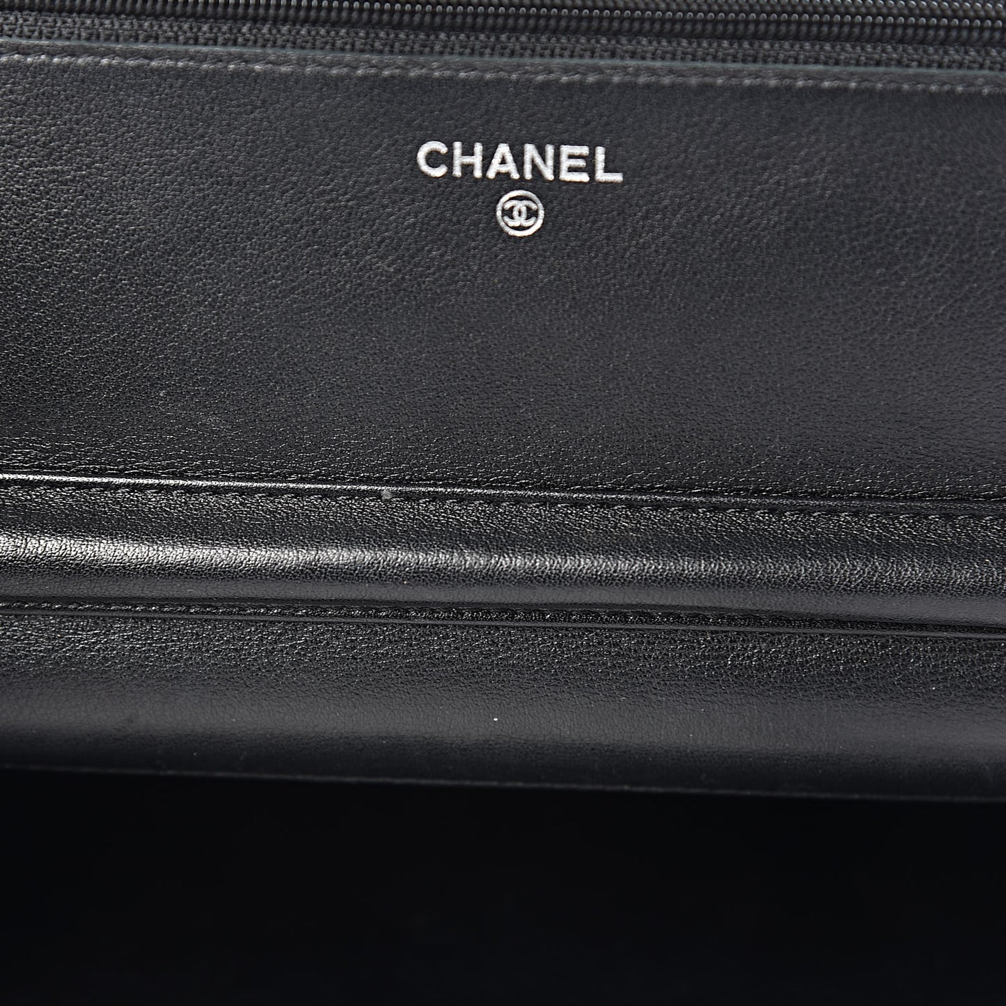 Caviar Timeless CC Wallet On Chain WOC Black