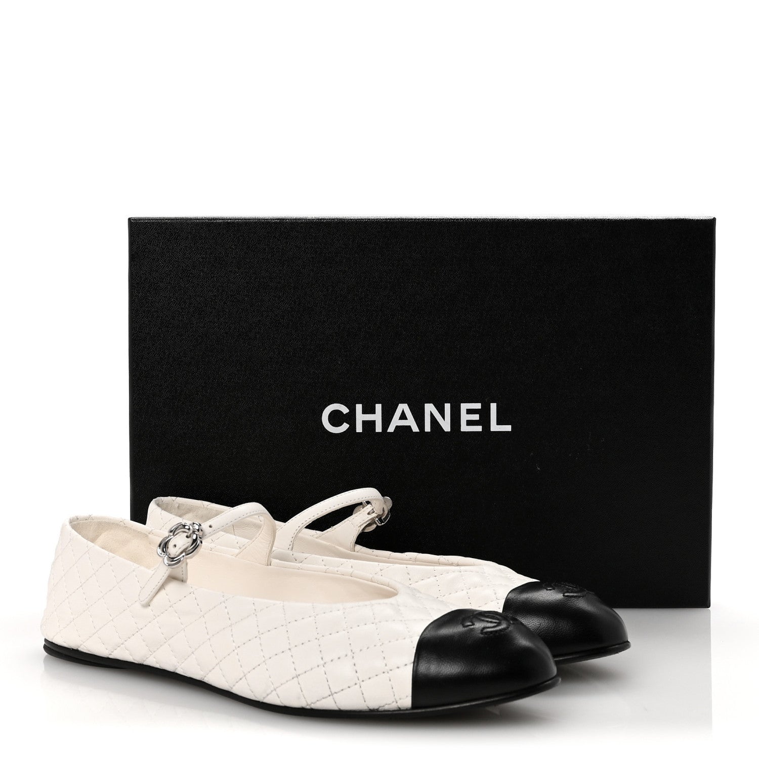 Chanel Lambskin Quilted Mary Jane Flats 38 White Black 1772397