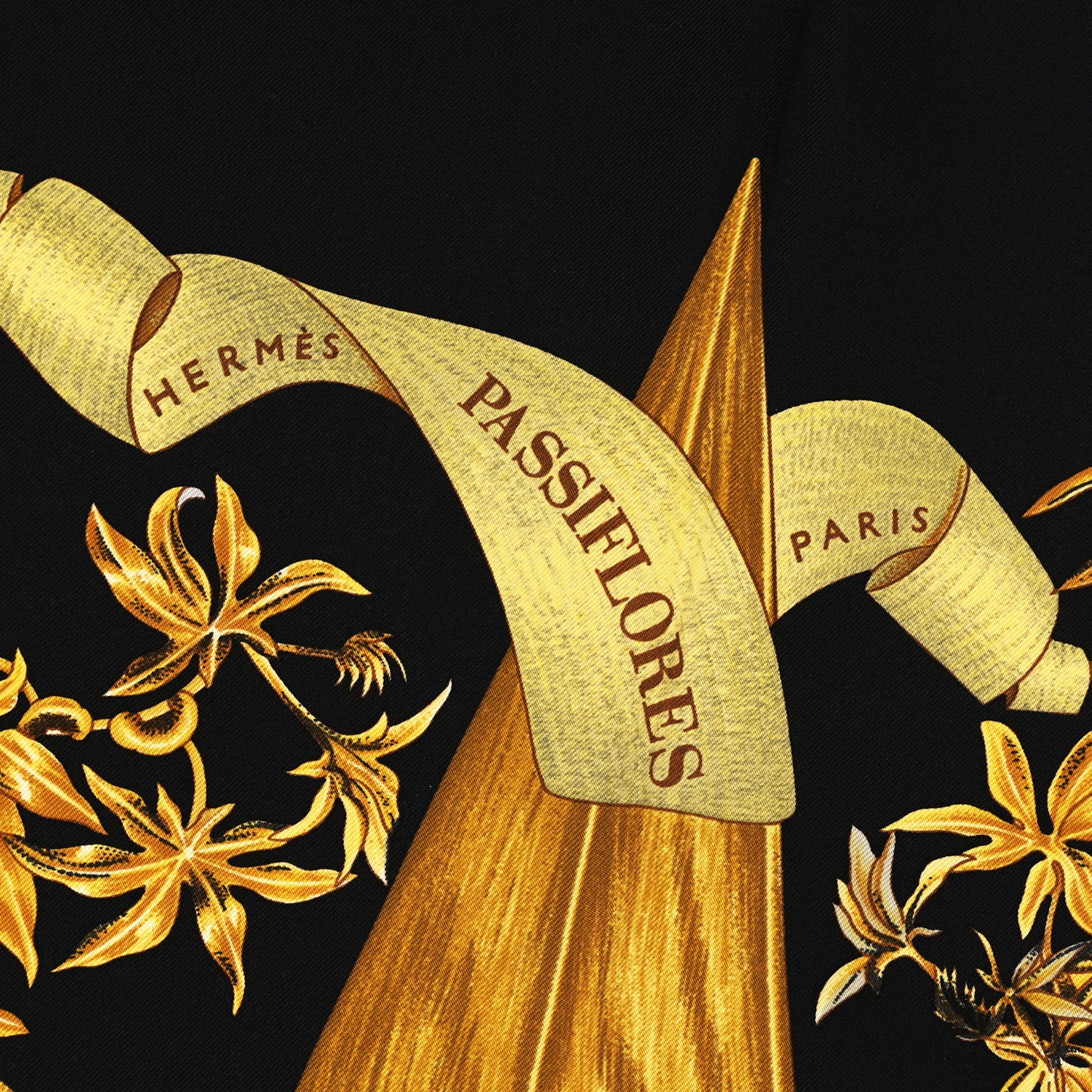 Silk Passiflores Scarf 90