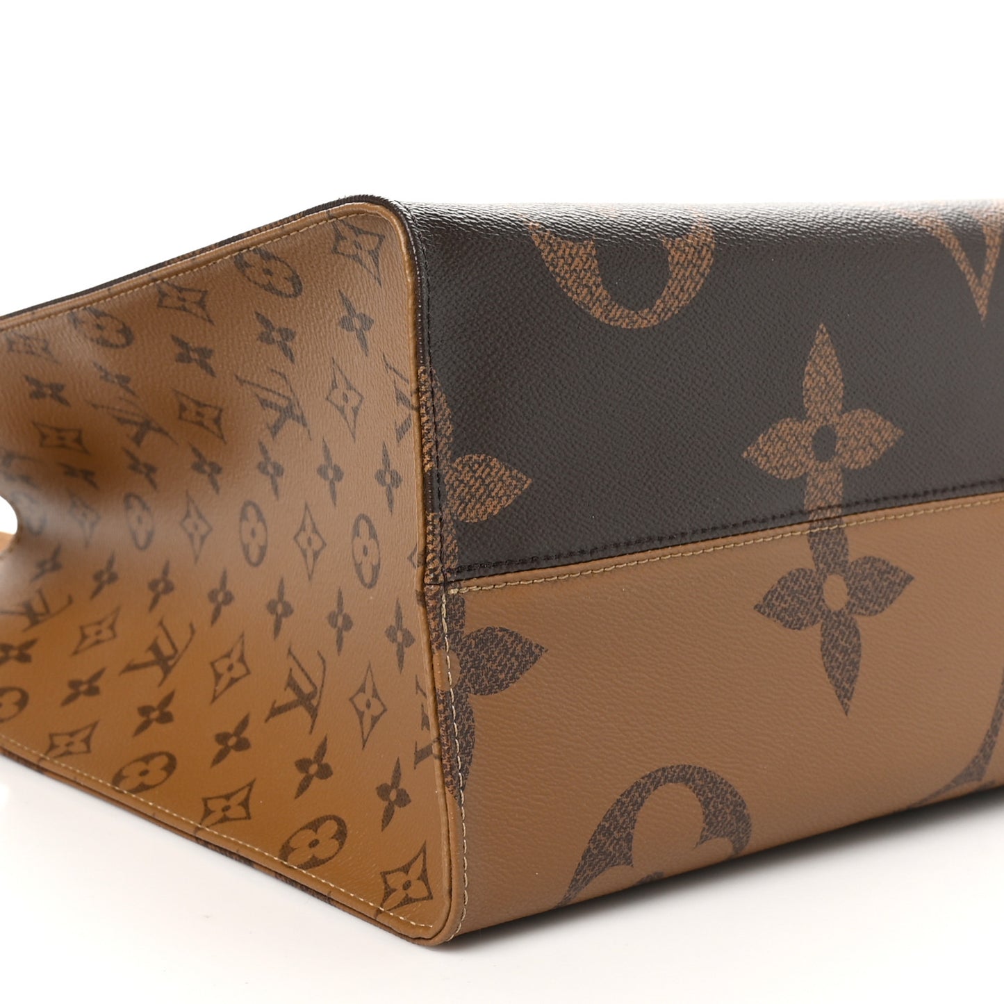 Reverse Monogram Giant Onthego GM