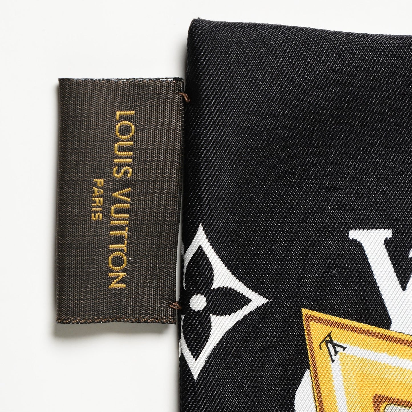 Silk Monogram Confidential Bandeau Black