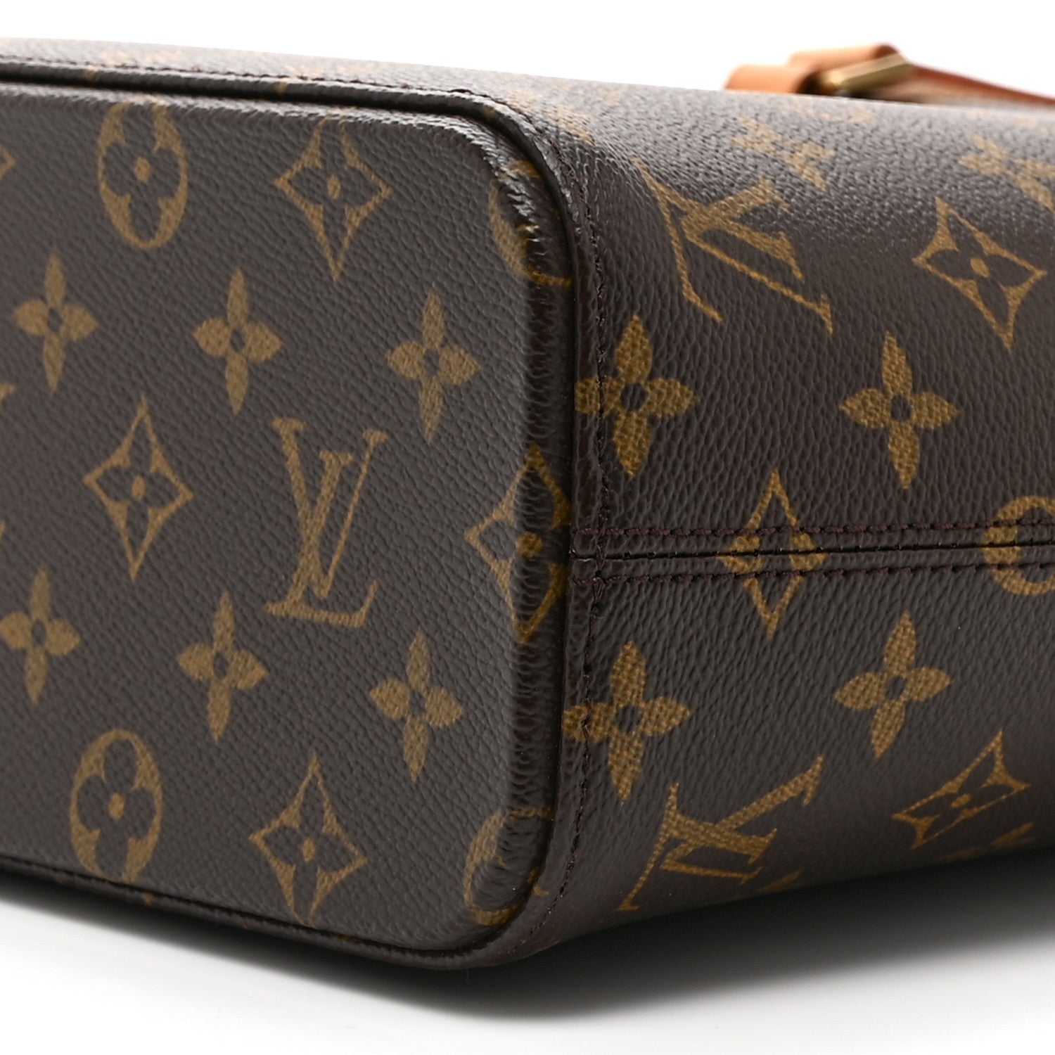 Louis Vuitton Monogram Luco 10 of 10