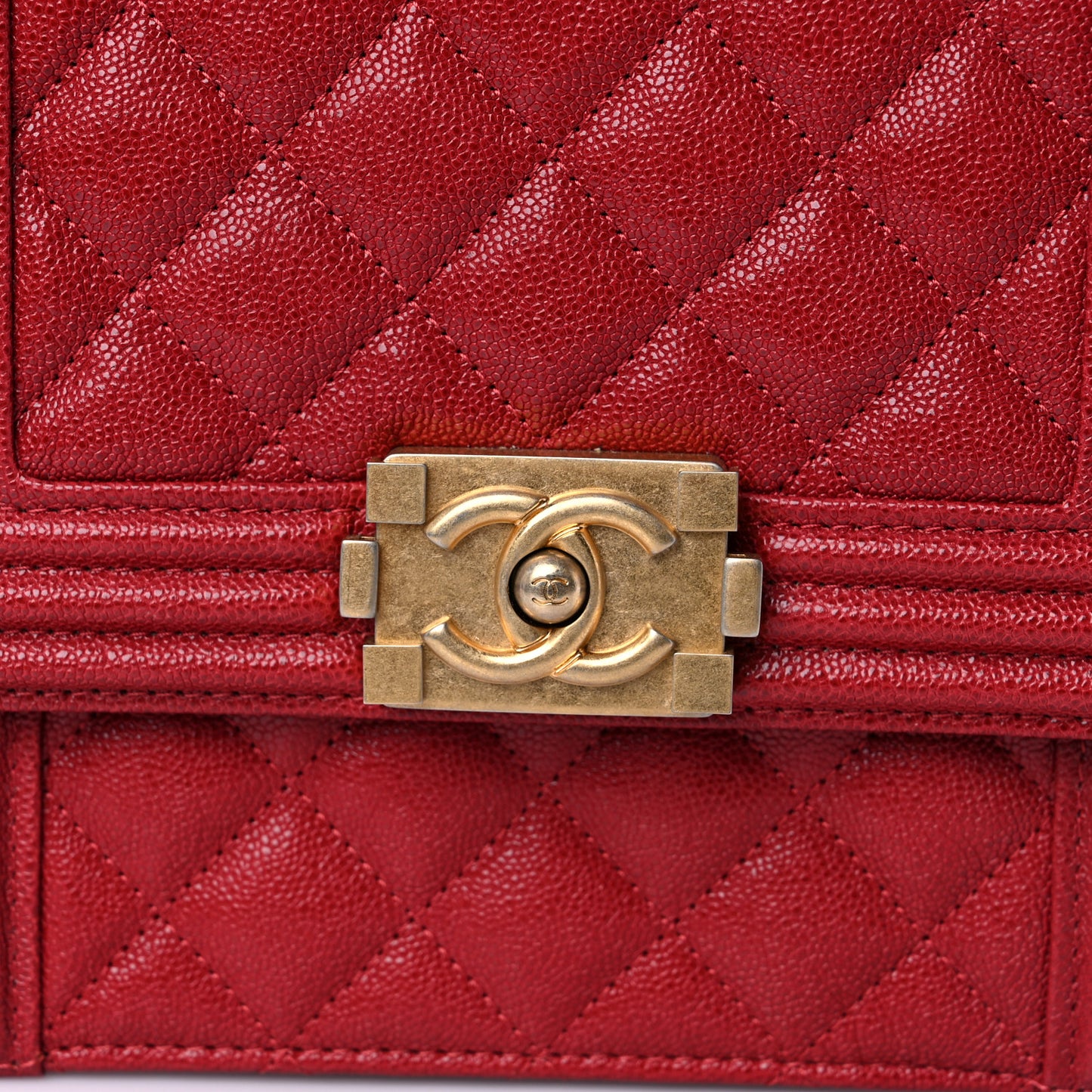 Caviar Quilted North South Boy Flap Red