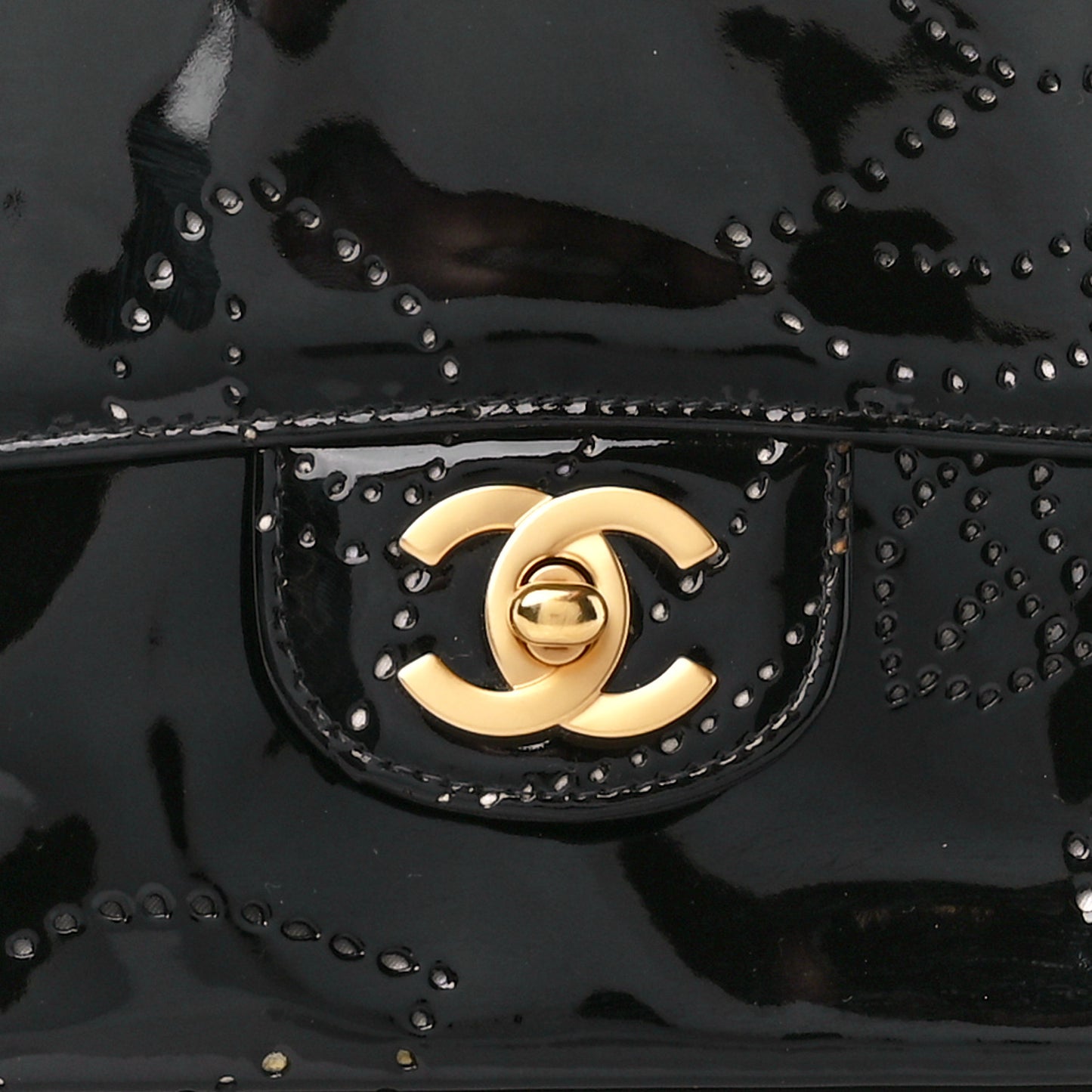 Patent Perforated Camellia Medium Single Flap Black