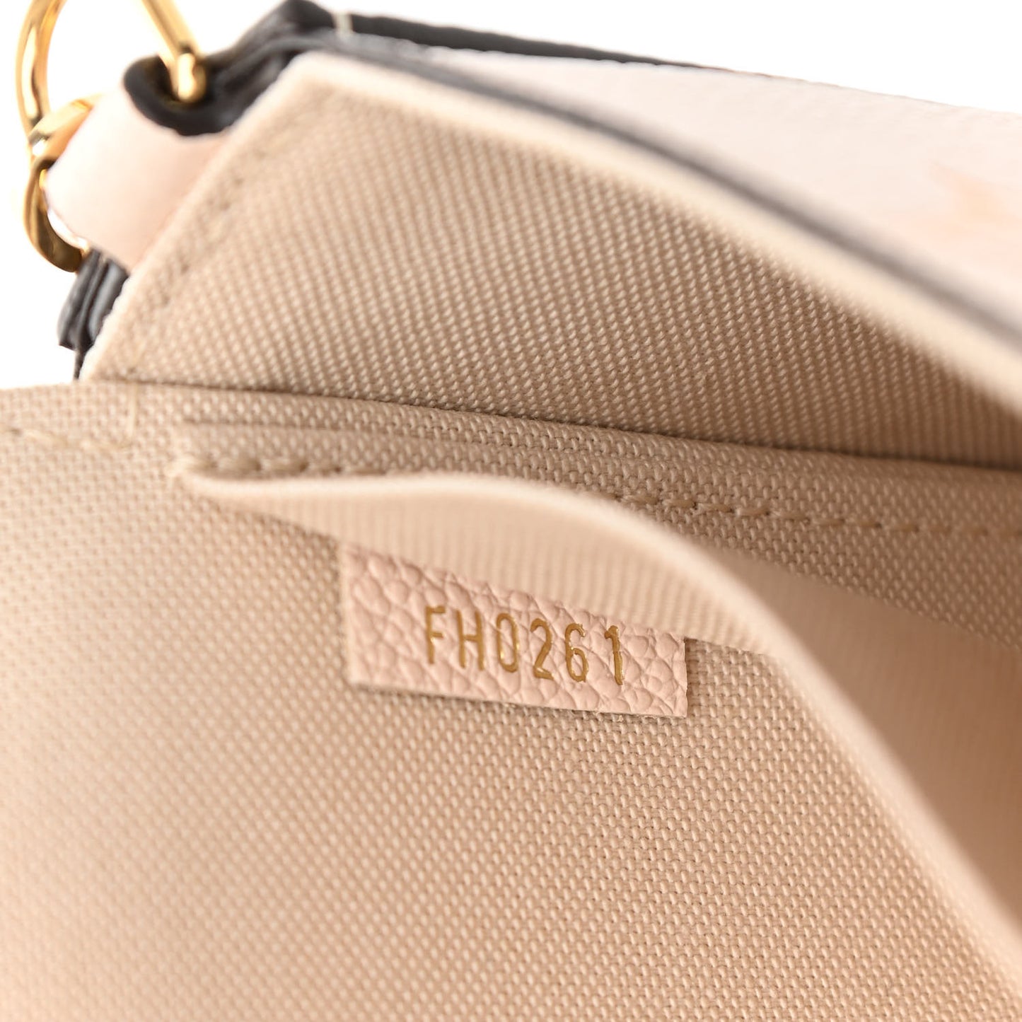 Empreinte Monogram Giant By The Pool Felicie Pochette Chain Wallet Cream Saffron