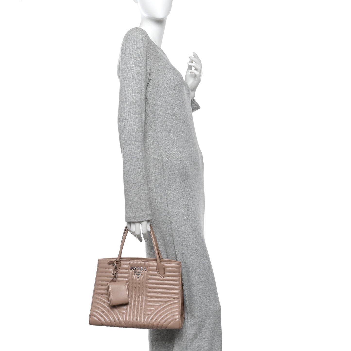 Soft Calfskin Impunture Diagramme Tote Cipria