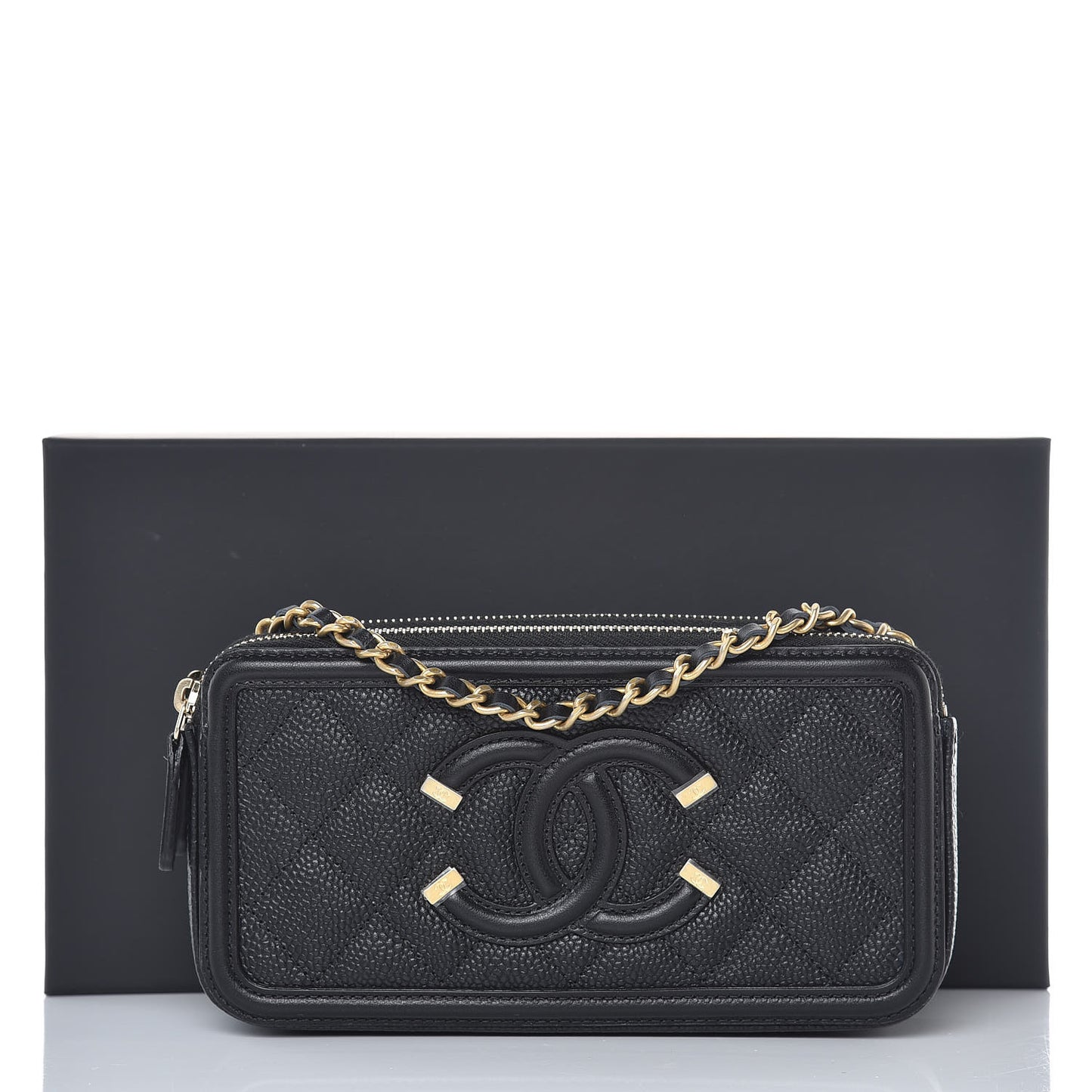 Caviar Quilted CC Filigree Clutch With Chain Black