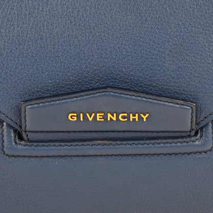 Givenchy Sugar Goatskin Medium Antigona Envelope Clutch Blue 8 of 8