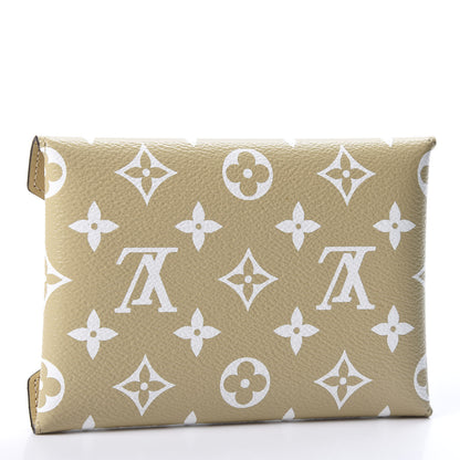 Louis Vuitton Monogram Giant Medium Kirigami Pochette Insert Beige 4 of 9