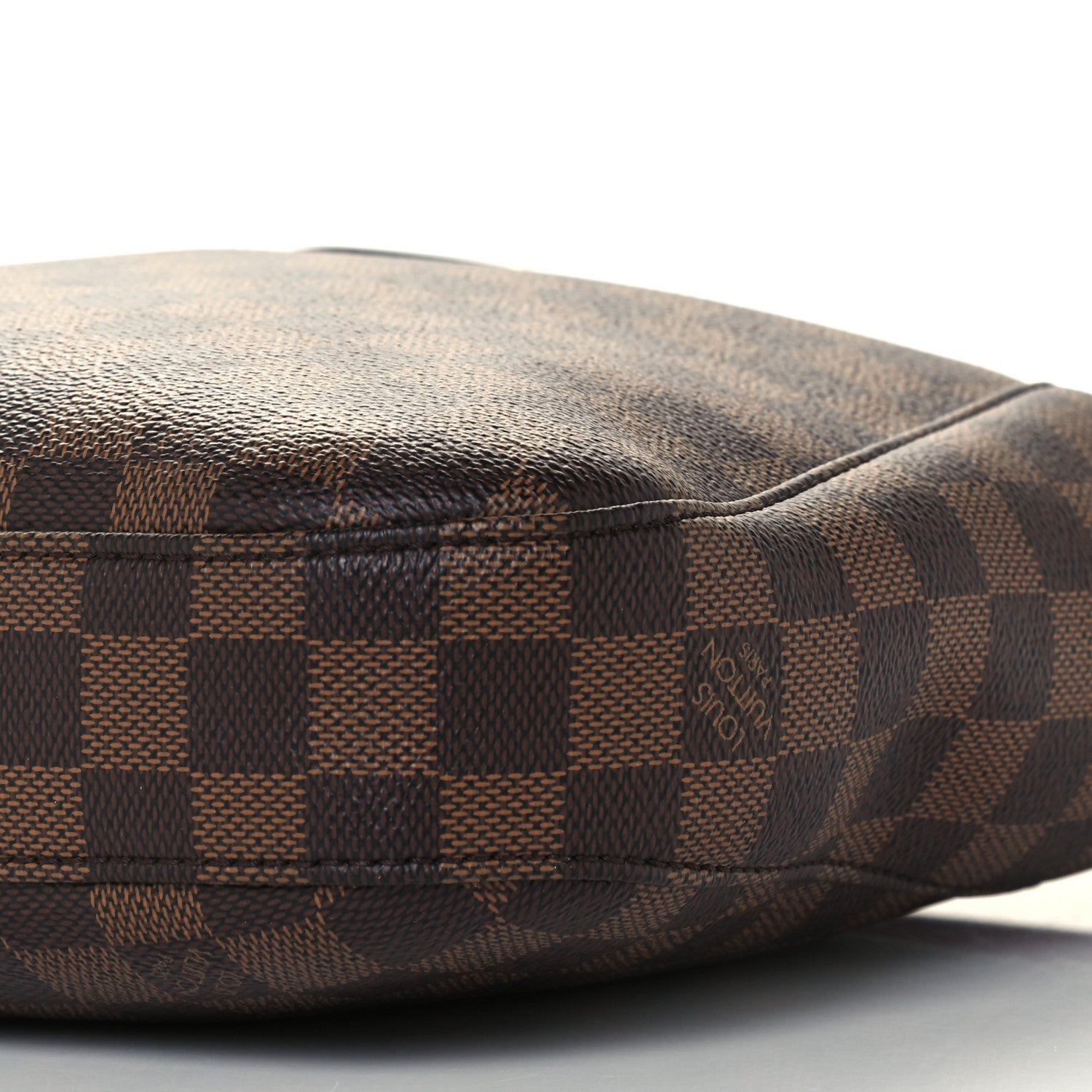 Louis Vuitton Damier Ebene South Bank Besace 11 of 11