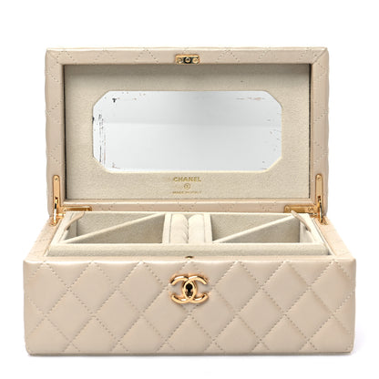 Chanel Iridescent Lambskin Quilted Jewelry Case Beige 5 of 8
