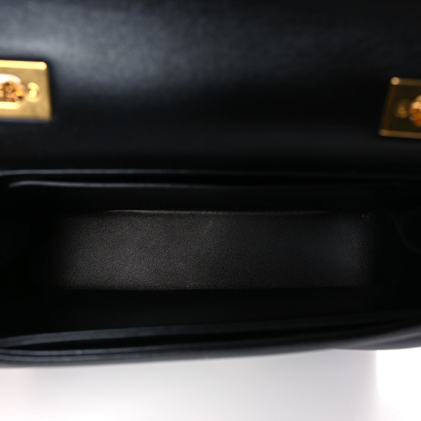 Nappa One Stud Chain Clutch Black