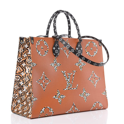 Louis Vuitton Monogram Giant Jungle Onthego GM Black 4 of 11