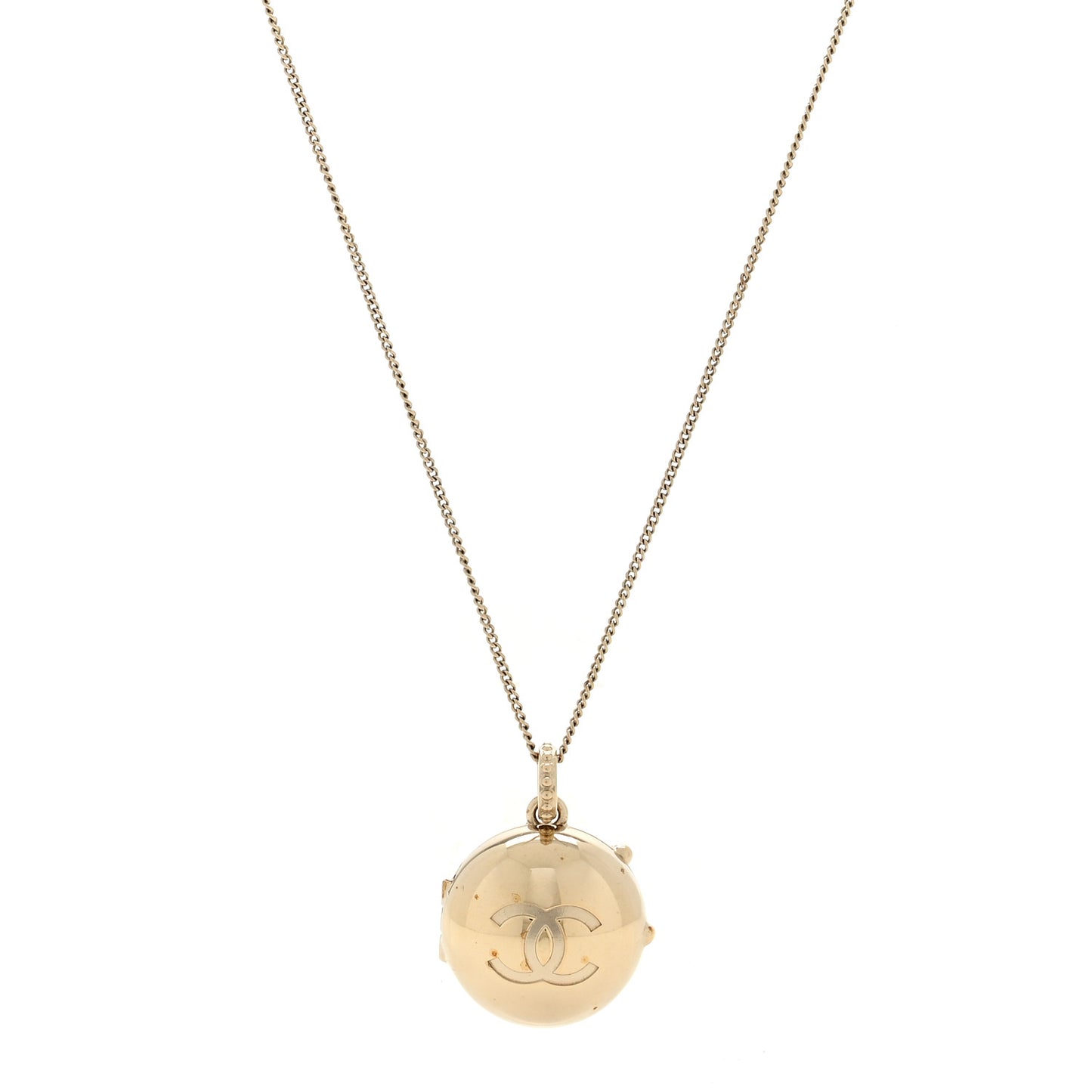 Metal CC Locket Necklace Gold