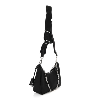 Prada Nylon Re-Edition 2005 Shoulder Bag Black 3 of 13