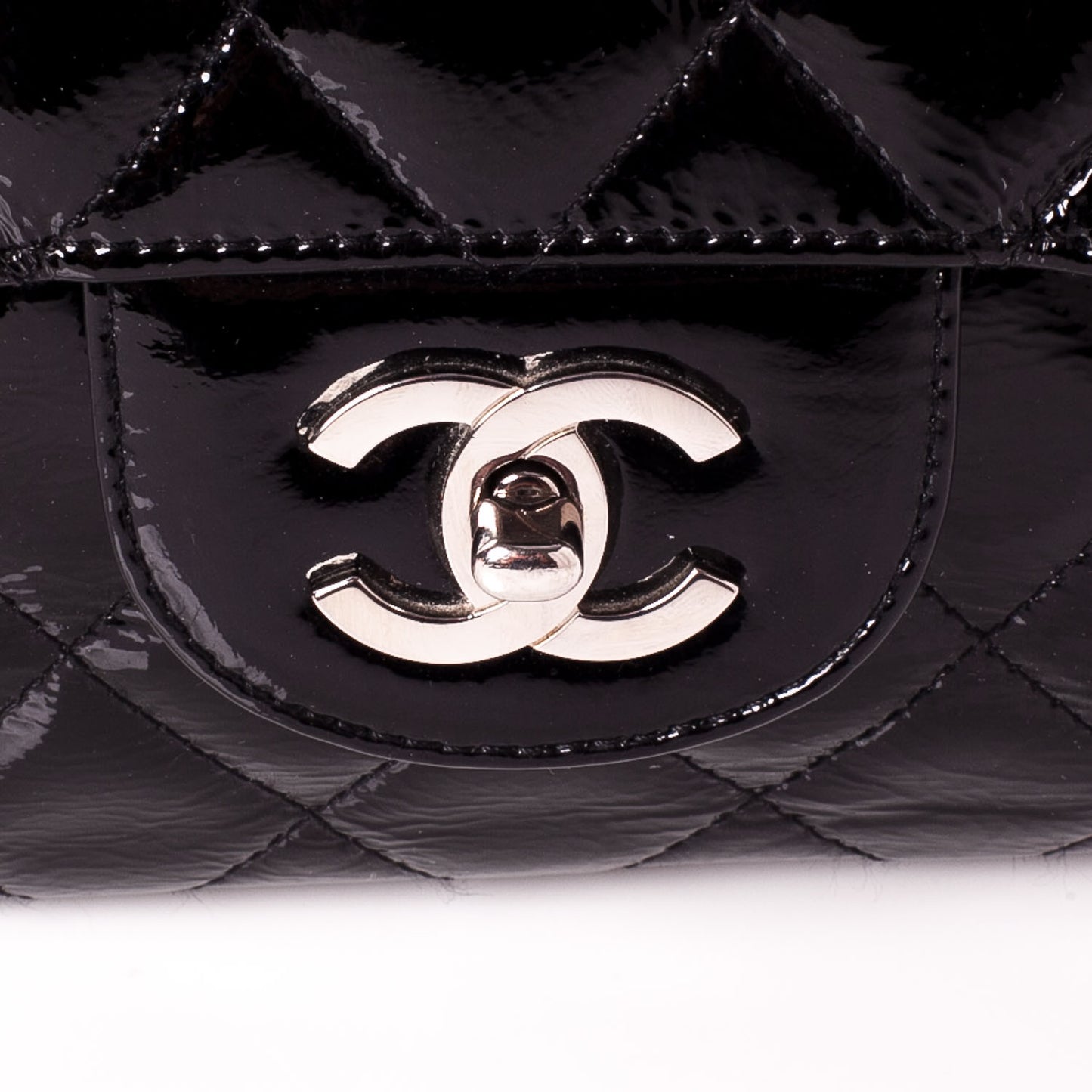 Distressed Patent Jumbo Single Flap Black