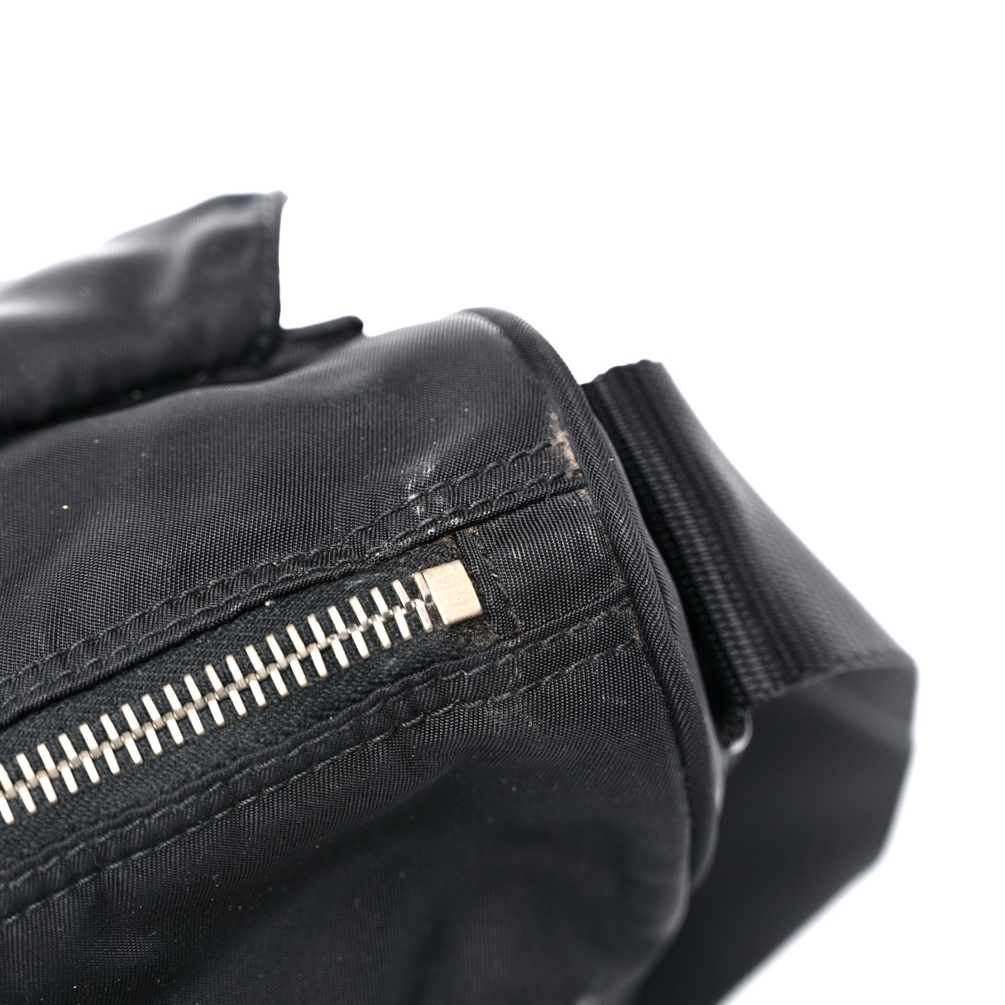 Nylon Vela Messenger Bag Black