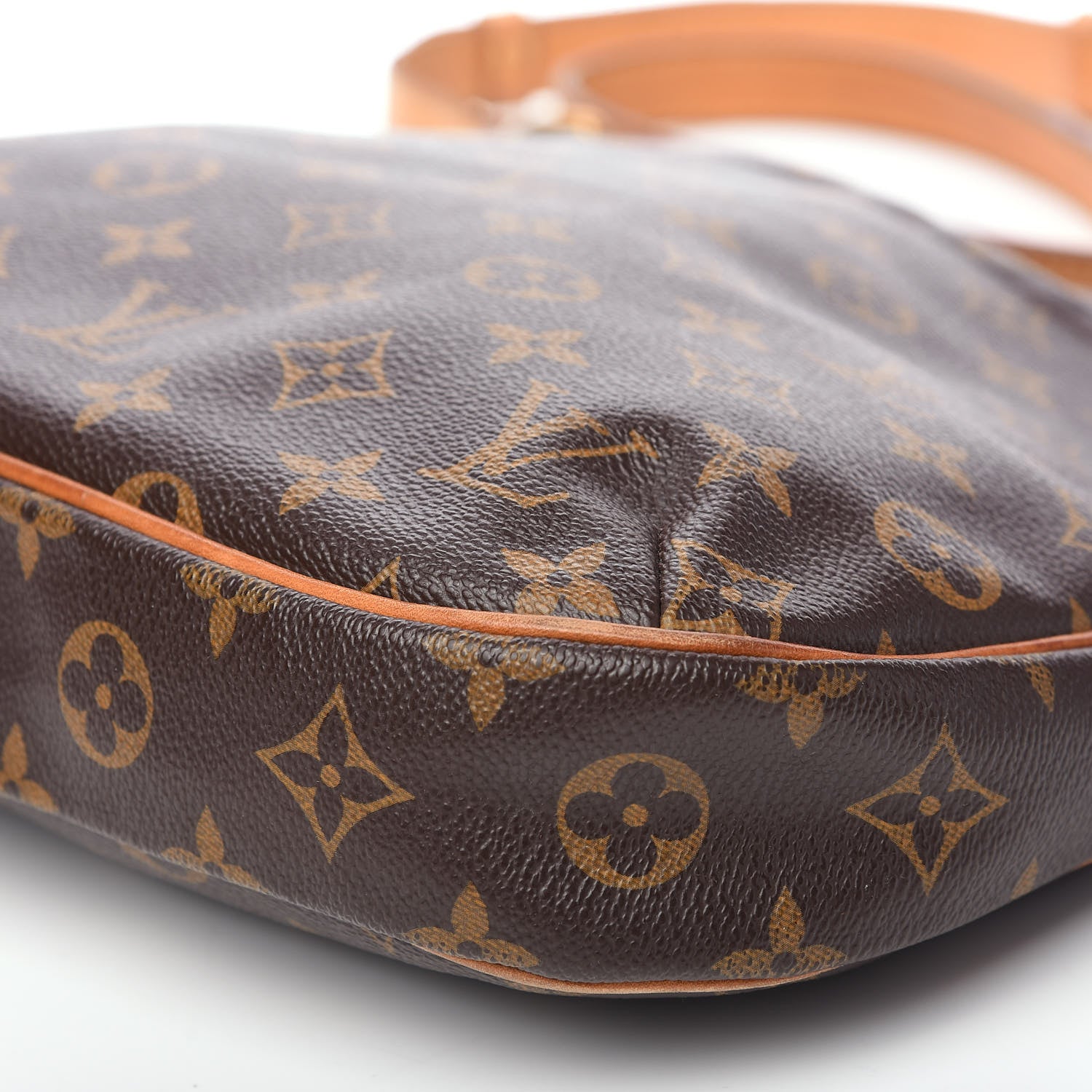 Louis Vuitton Monogram Odeon PM 7 of 11
