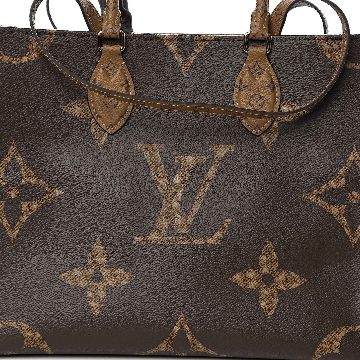 Reverse Monogram Giant Onthego MM