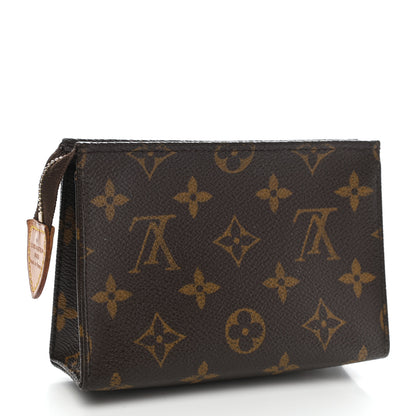Louis Vuitton Monogram Toiletry Pouch 15 3 of 12