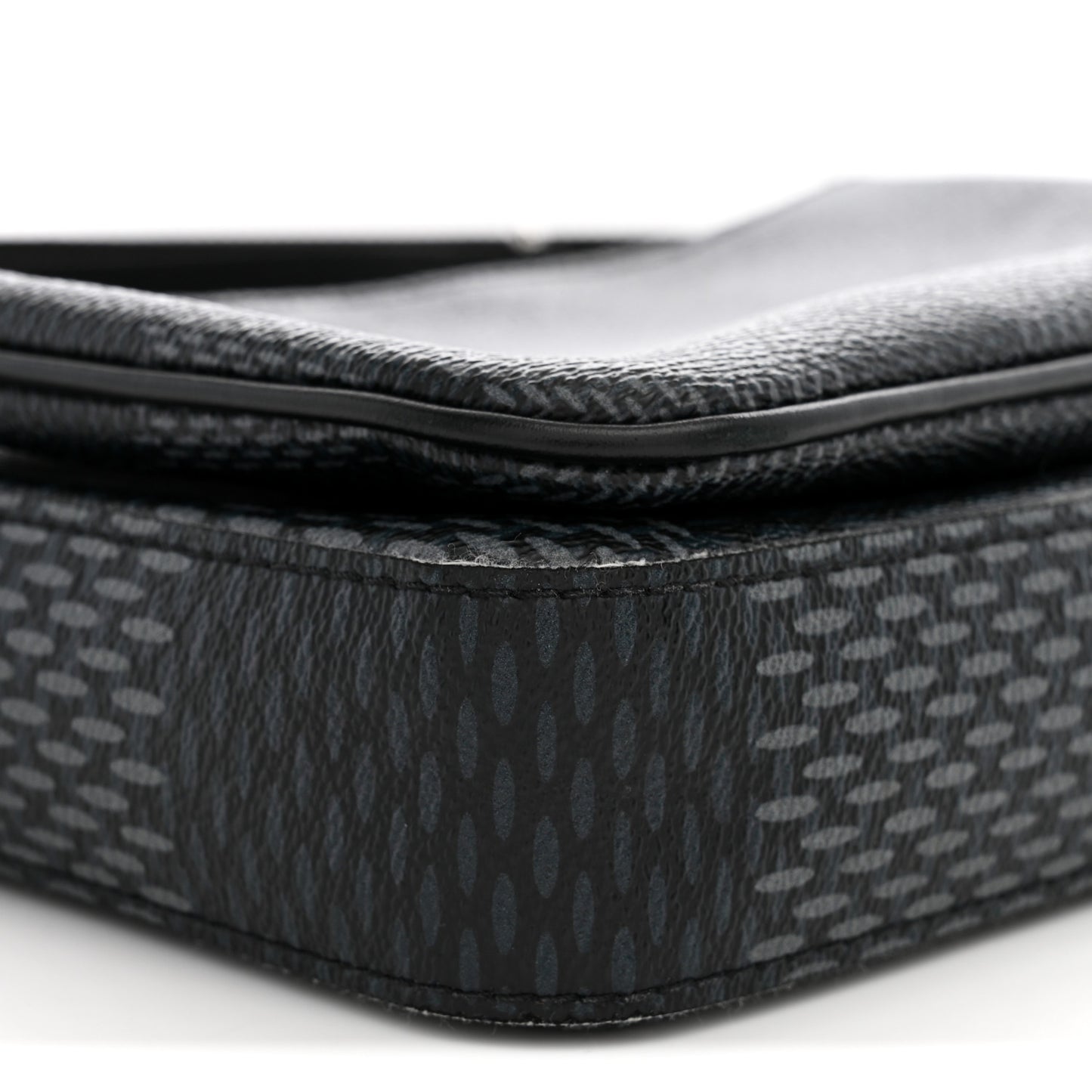 Damier Graphite 3D Trio Messenger