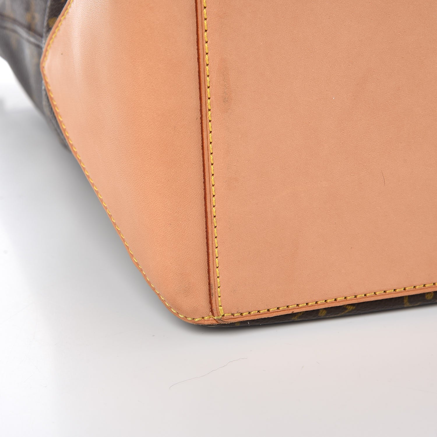 Louis Vuitton Monogram Cabas Mezzo 11 of 11