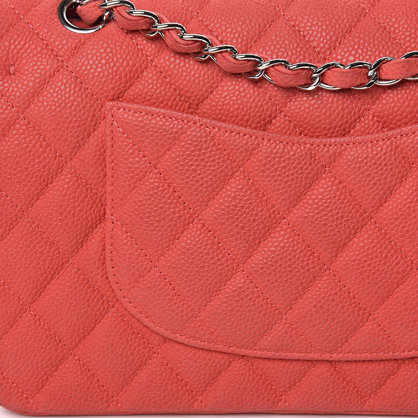 Iridescent Caviar Quilted Medium Double Flap Dark Pink