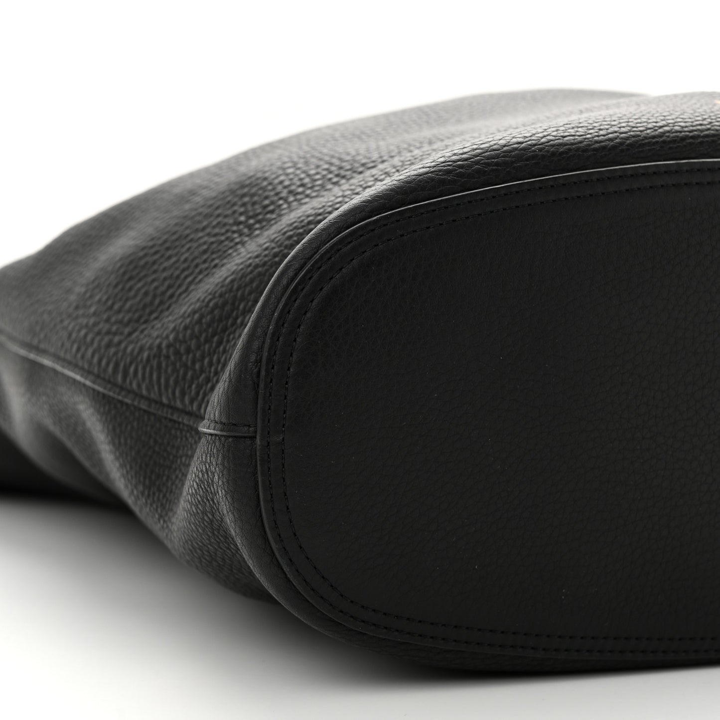 Grained Calfskin Bindle Three Bag Black