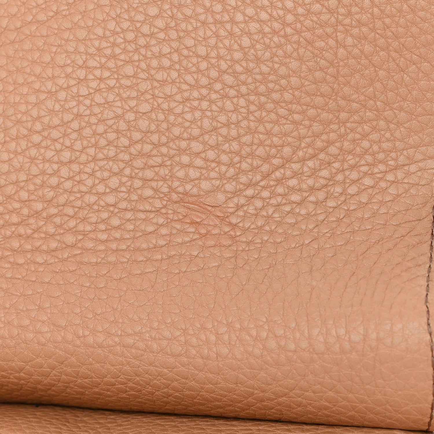 Gucci Pebbled Calfskin Medium Soho Flap Crossbody Camelia 13 of 21
