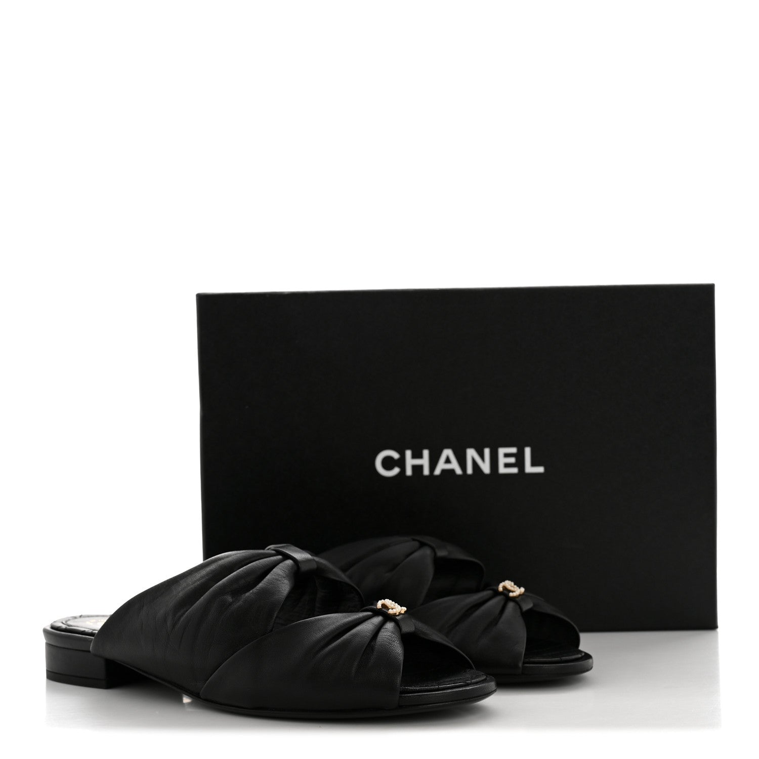 Chanel Lambskin Pearl Bow CC Flat Sandals 39 Black 10 of 10