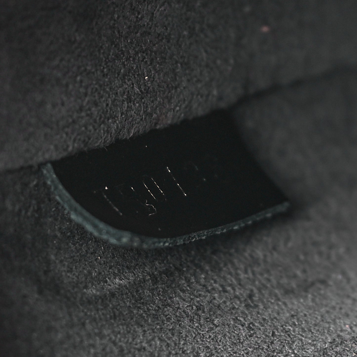 Epi Pochette Accessories NM Black