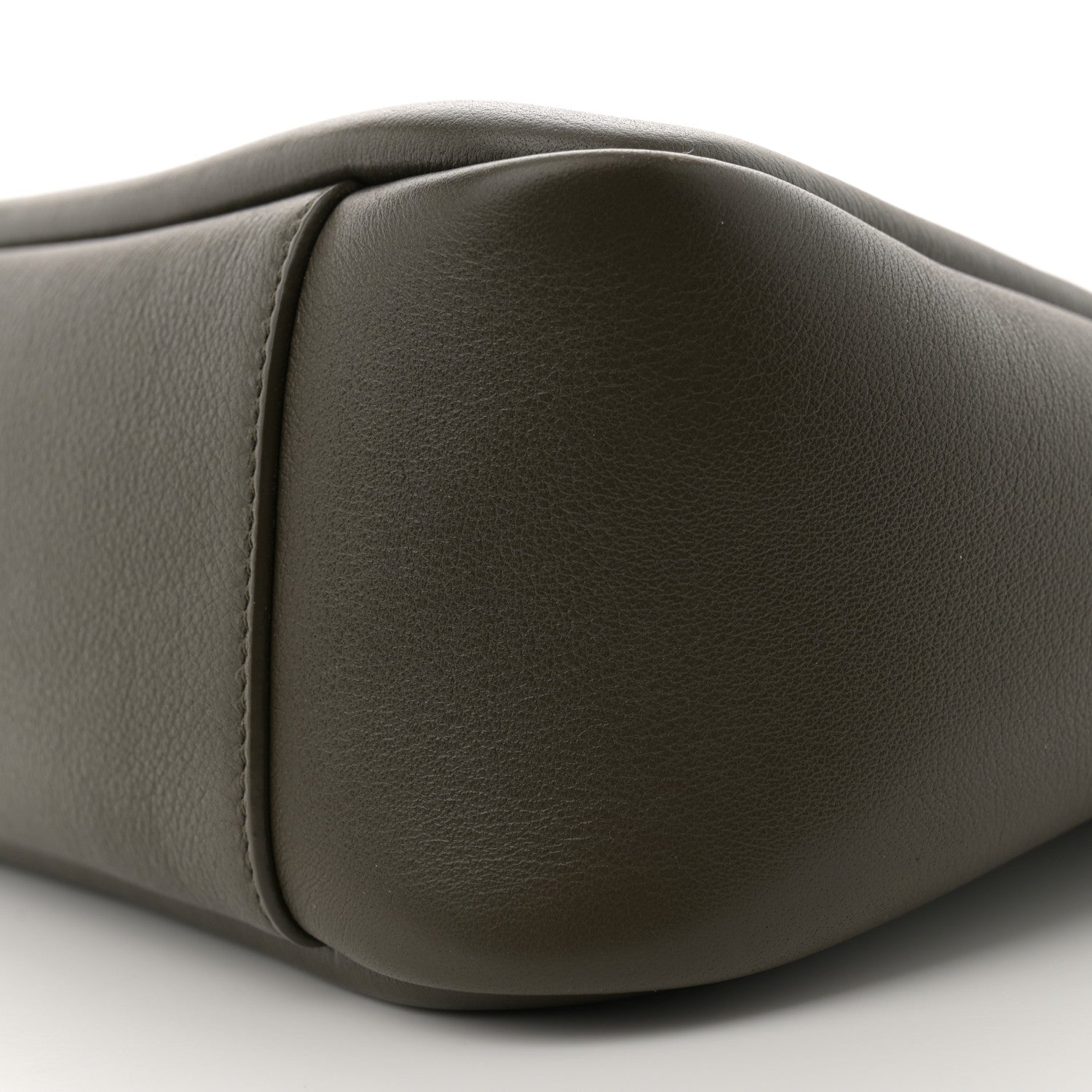 Saint Laurent Supple Calfskin Small Le 5 A 7 Soft Hobo Light Musk 10 of 10