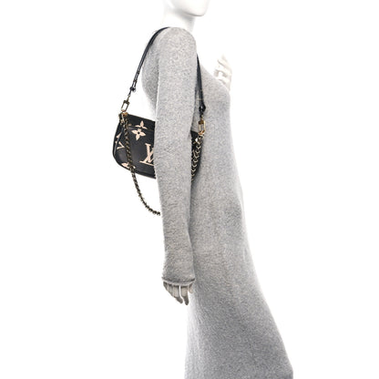 Louis Vuitton Empreinte Monogram Giant Multi Pochette Accessories Black Beige 2 of 9