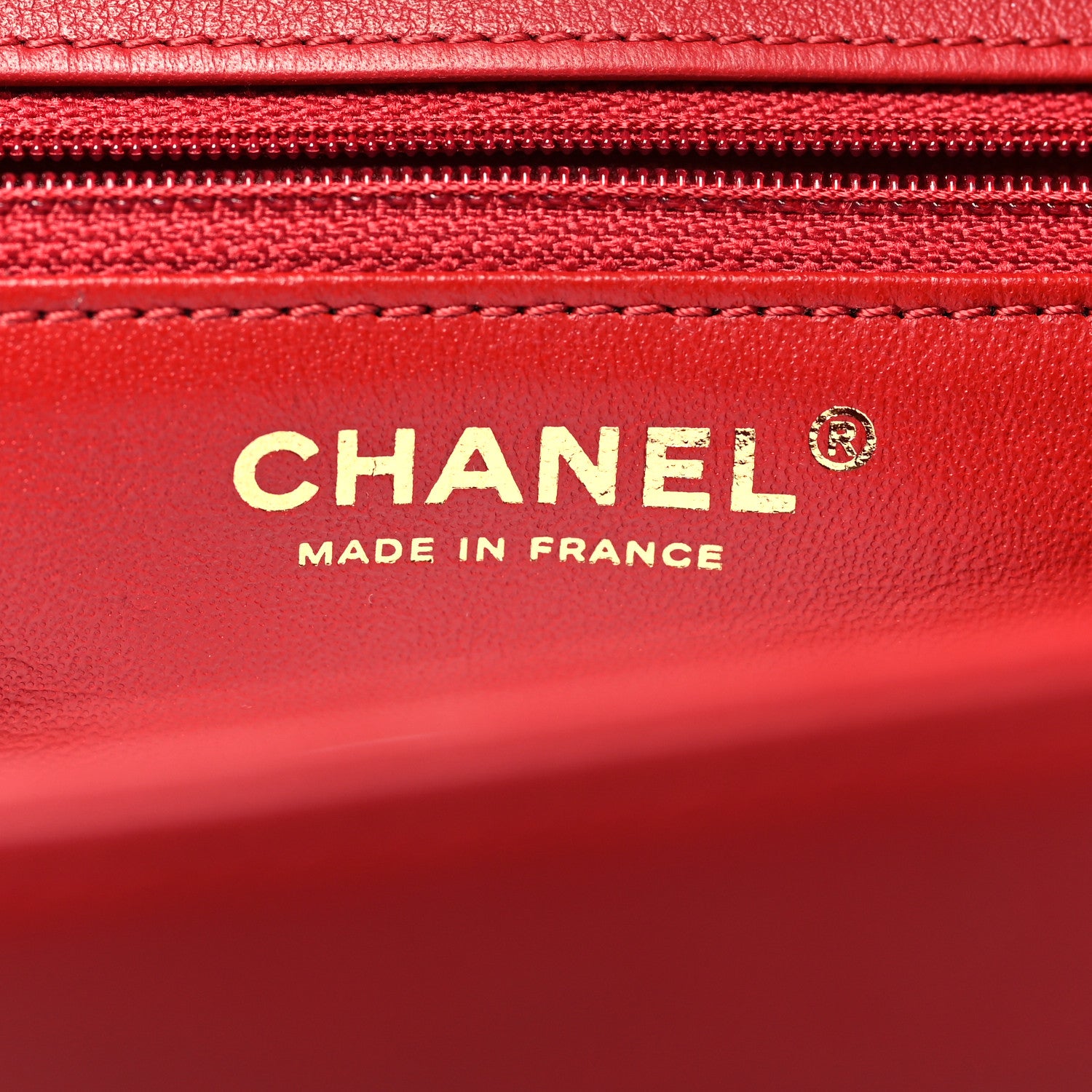 Chanel Calfskin Quilted Chevron In The City Bag Red 6 of 12