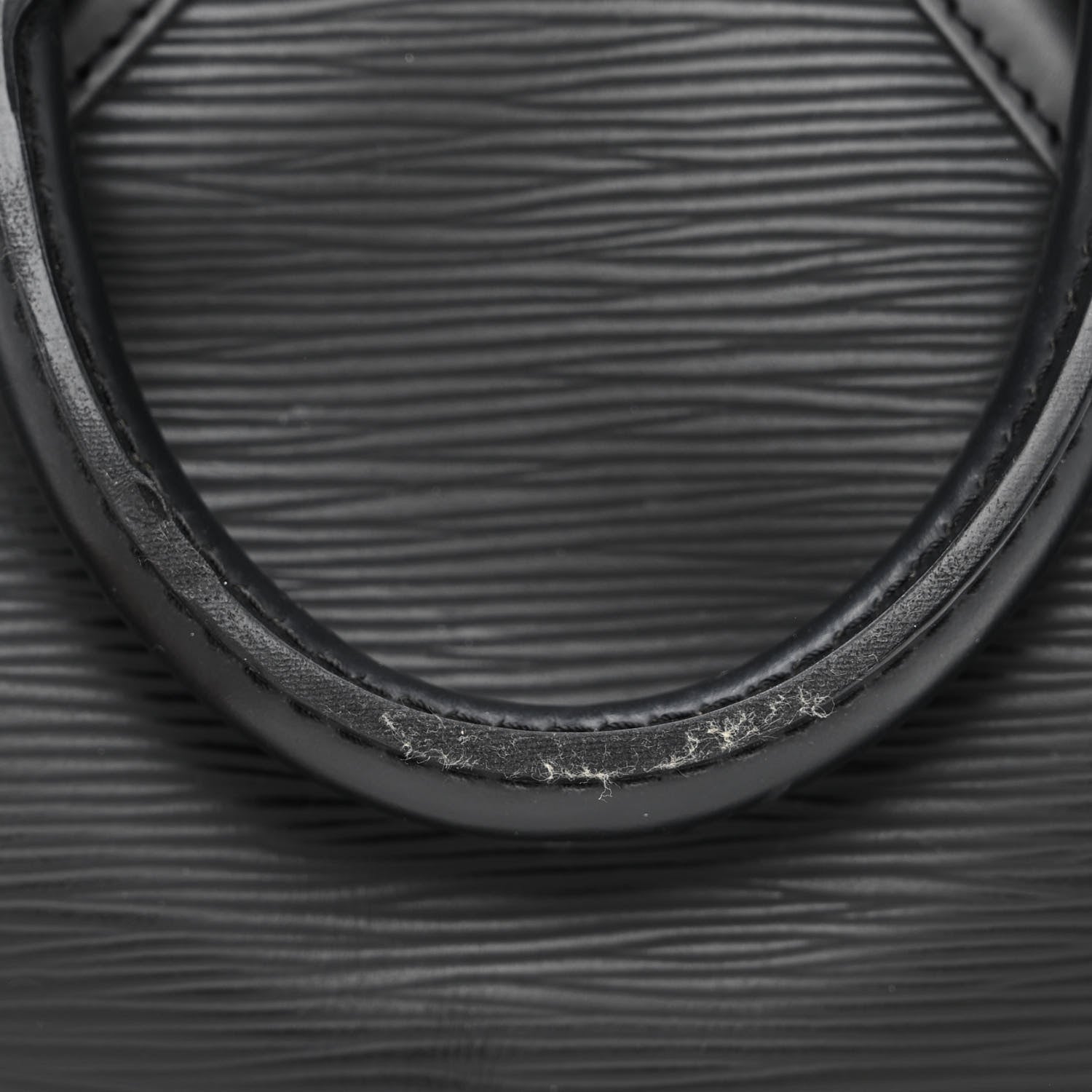 Louis Vuitton Epi Speedy 25 Black 10 of 12