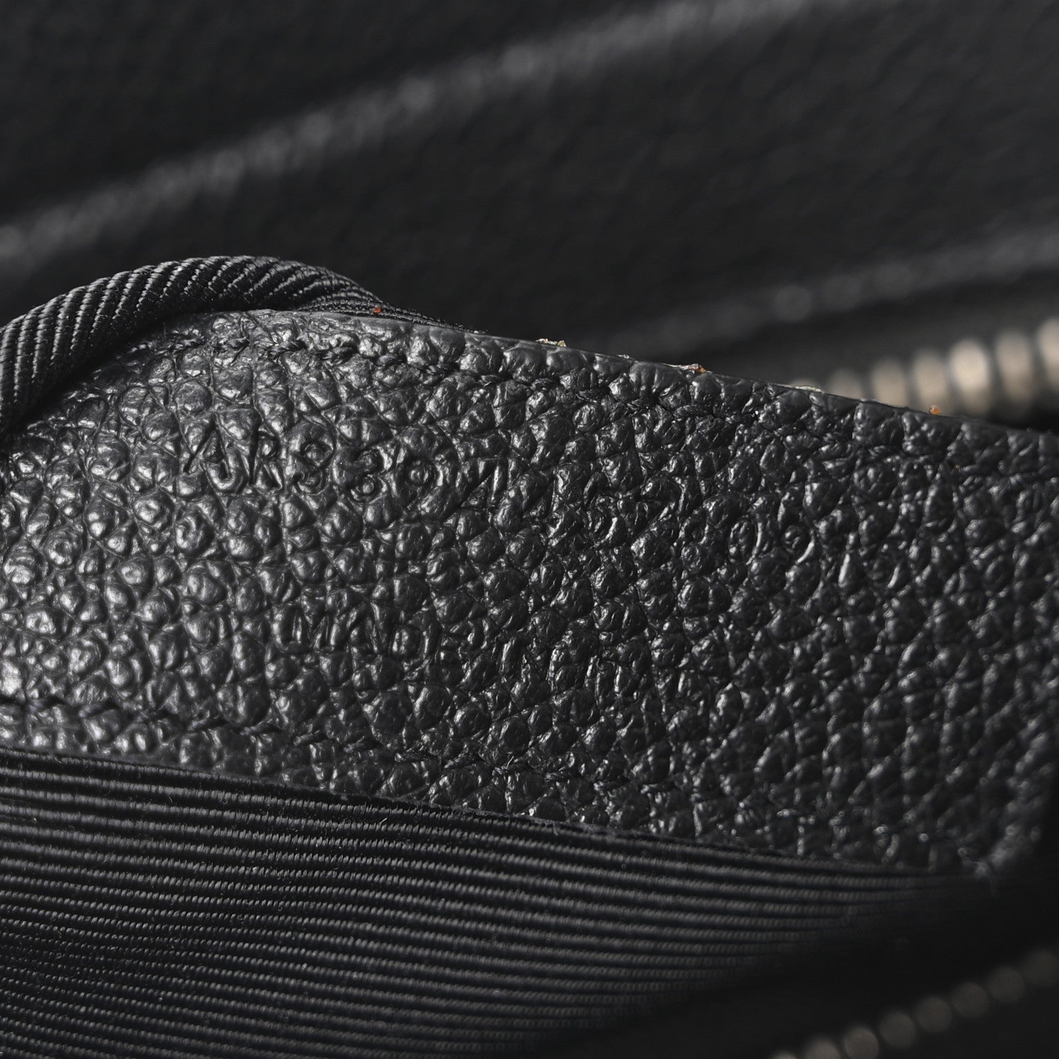 Saint Laurent Grained Calfskin Medium Cabas Rive Gauche Black 7 of 10